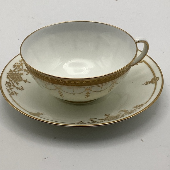 Mix Matched Vintage Cauldon China England Teacup and Saucer - Picture 3 of 16